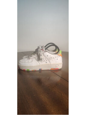 Nike Air Force 1 Low Top White Multicolor Orange Size 4.5Y Shoes DV1366-11Z